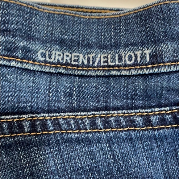 Current/Elliot Straight Leg Jeans - Picture 2 of 4